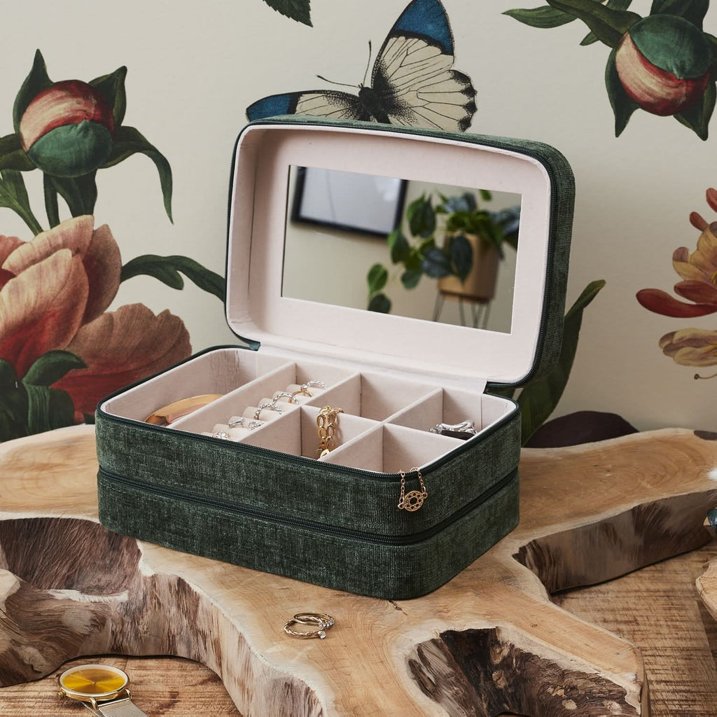 🌸 Collection Élégance Féminine – Beauté, Style & Confiance

Découvrez nos sacs à main, bijoux Lush Box, trousses de maquillage LED et soins Body Accel – l’alliance parfaite entre élégance, confiance et transformation