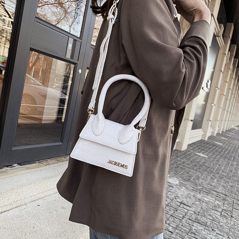 🌸 Collection Élégance Féminine – Beauté, Style & Confiance

Découvrez nos sacs à main, bijoux Lush Box, trousses de maquillage LED et soins body Accel - l'alliance parfaite entre élégance, confiance et transformation 


---

💎